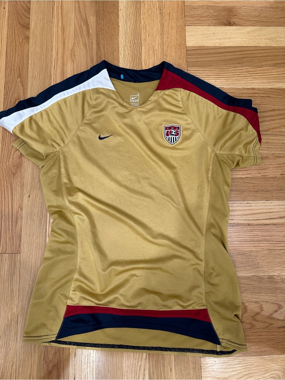 Nike Kids L team USA Gold Soccer training Jersey 2000